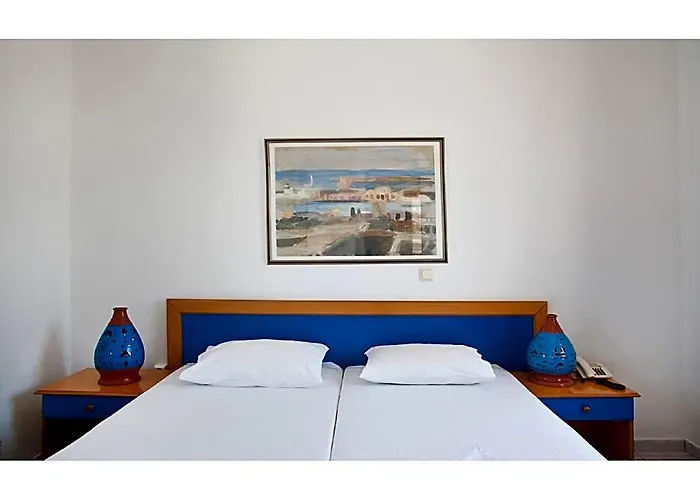 Smaragdi Hotel
