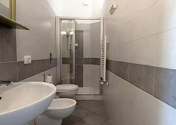 Lido Rooms & Apartments