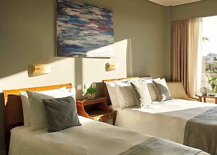 Golden Sun Hotel