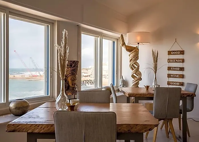Sandhi House - Yoga & Wellness