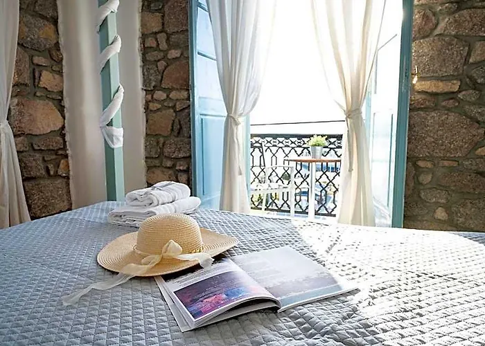 Dionysos Hotel