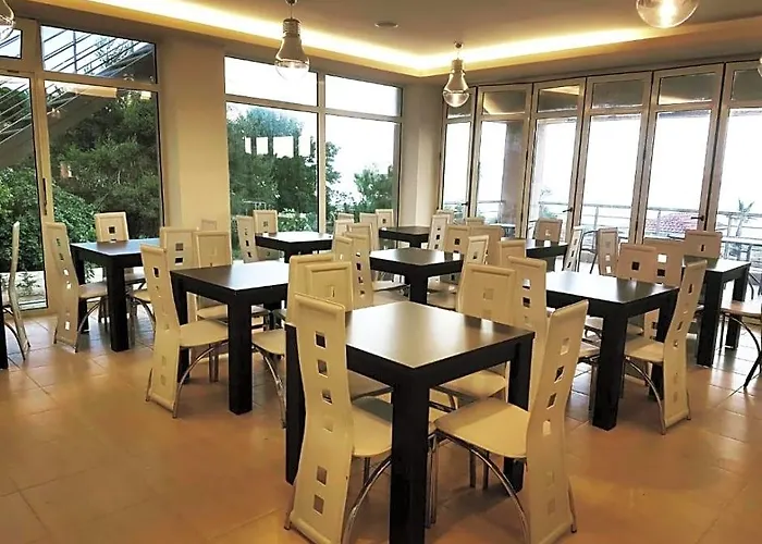 Ocean Hotel