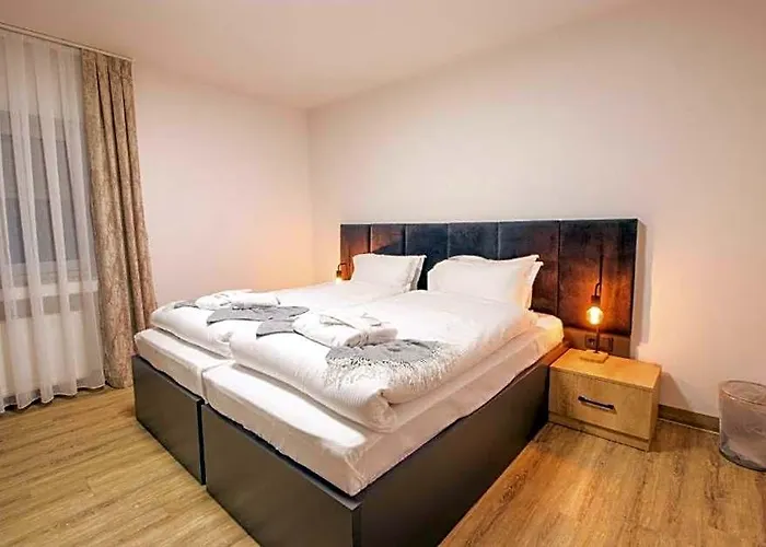 Hotel Dona