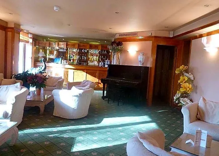 Hotel Du Rivage