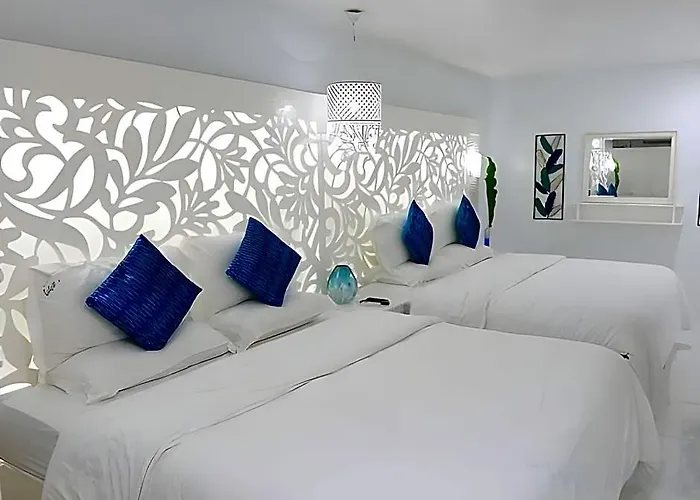 Luljettas Place Garden Suites