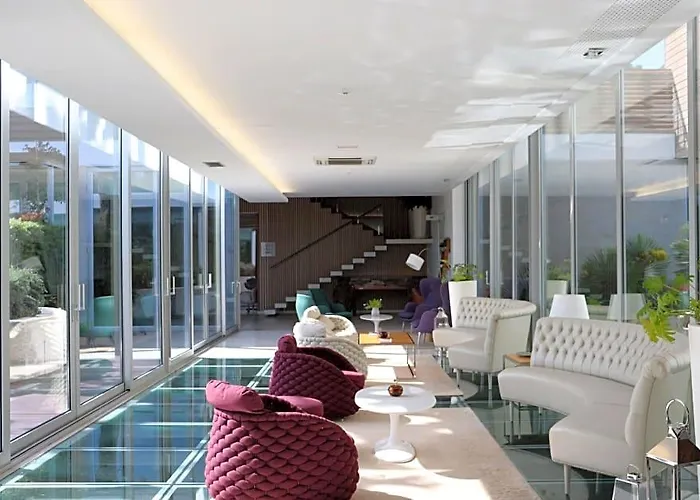 Fh Hotel