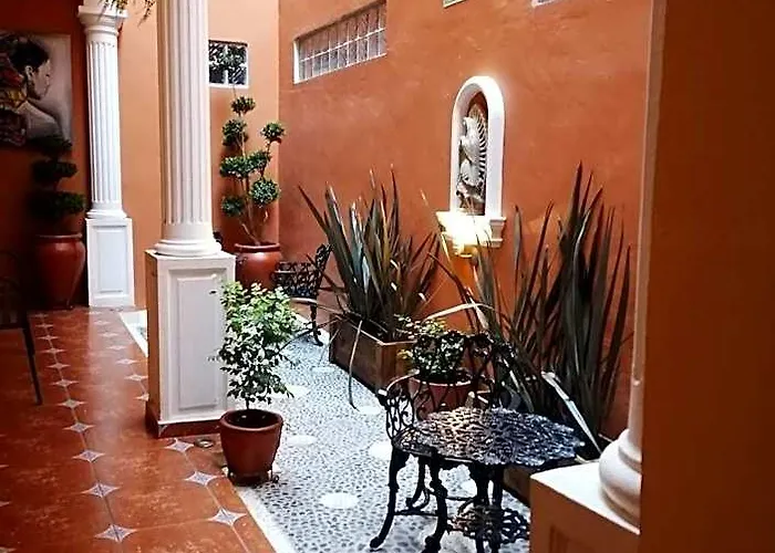 Hotel Victorina De Hijar