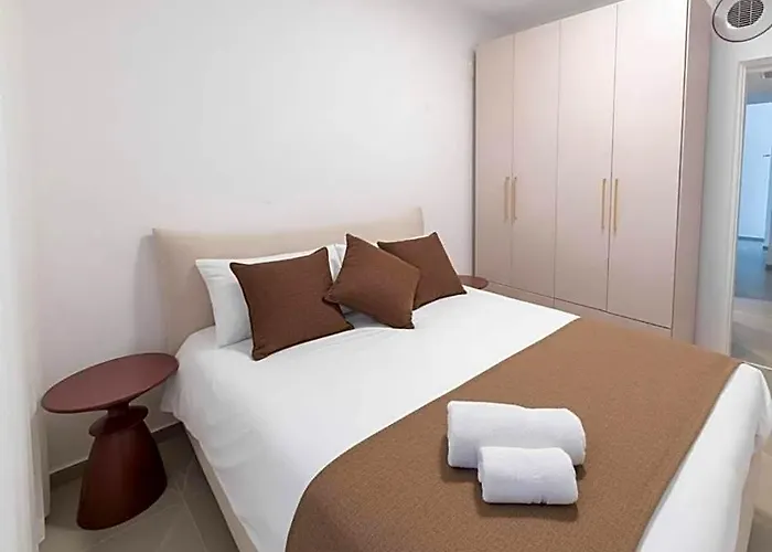 Warm & Modern 2Br By The Sea L Mamad