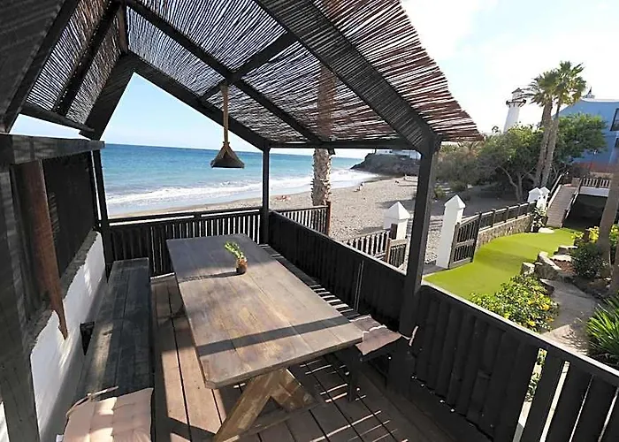 Makai Bungalows
