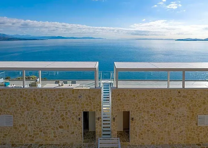 Stoa Apartments