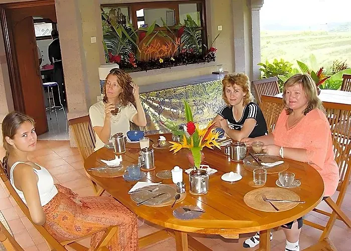 Nirarta Guest House