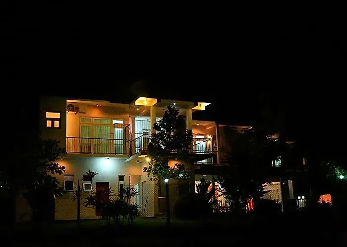 Owin Rose Hotel