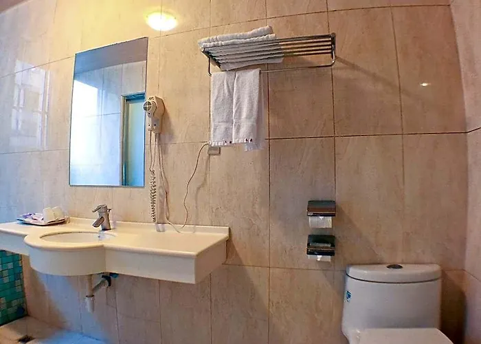 Yc Cyuan Hot-Spring Hotel
