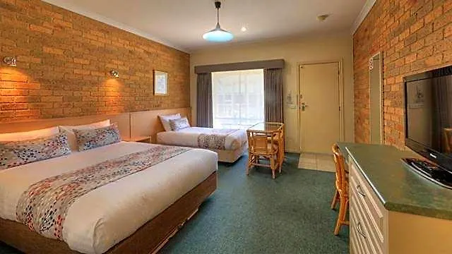 Riverpark Motel