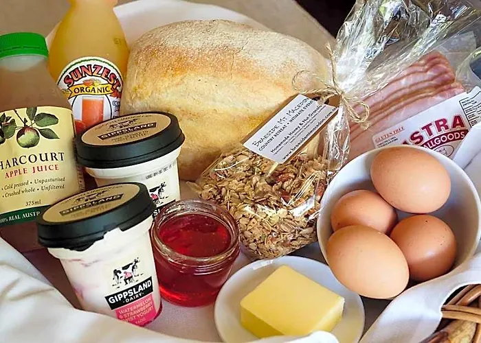 Braeside Mount Macedon Country Retreat Bed And Breakfast