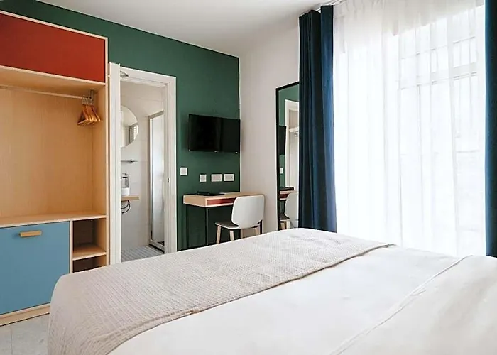 Townhouse17 Boutique Bed & Breakfast