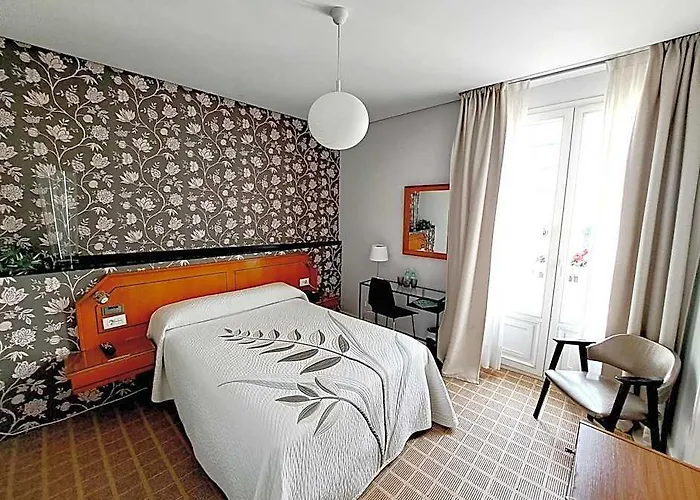 Hotel Atalaya- Free Parking Gratuito