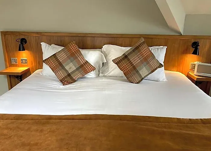 The Cross-Keys Hotel