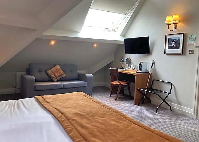 The Cross-Keys Hotel