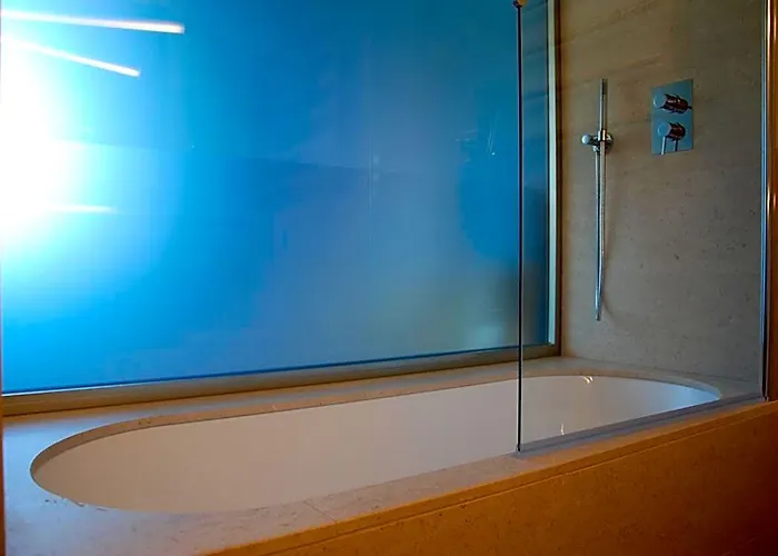 Sea Art Hotel