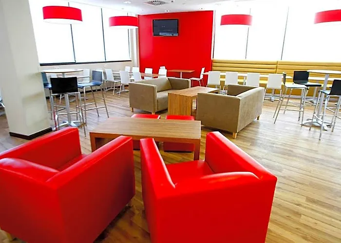 Travelodge Valencia Aeropuerto