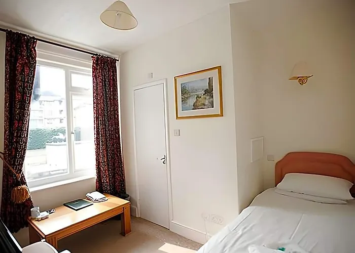 Gracellie Hotel