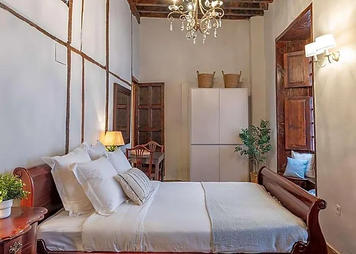 Tizon Suites