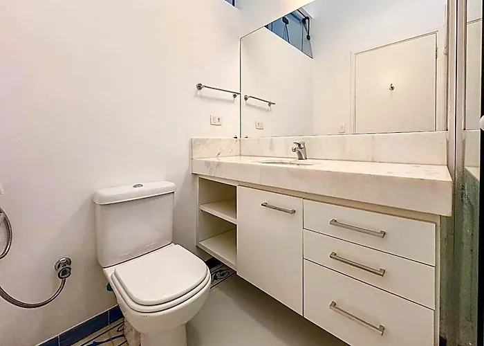 Casa Terrea De Alto Padrao Com Piscina E Cozinha De Cinema Na Granja Viana