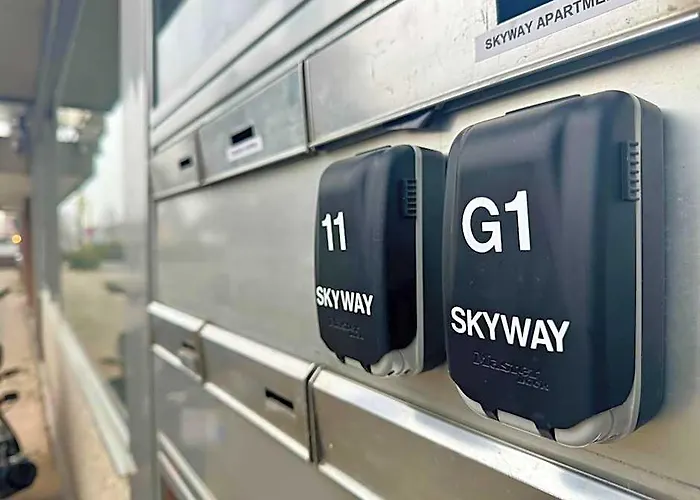Skyway Airport Apartments