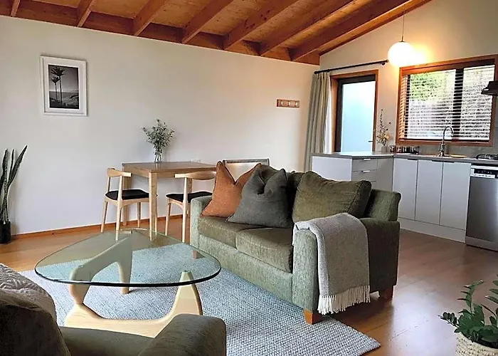 Adrift In Golden Bay- Absolute Beachfront Villas