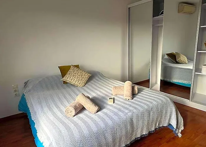 Private Double Room In A Shared Penthouse With Patios