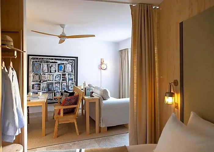 Mob Hotel Cannes