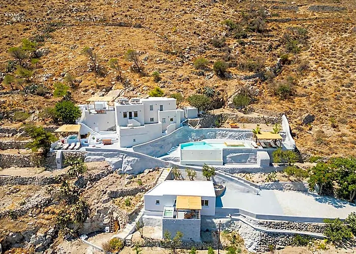 Eolithos Exclusive Suites