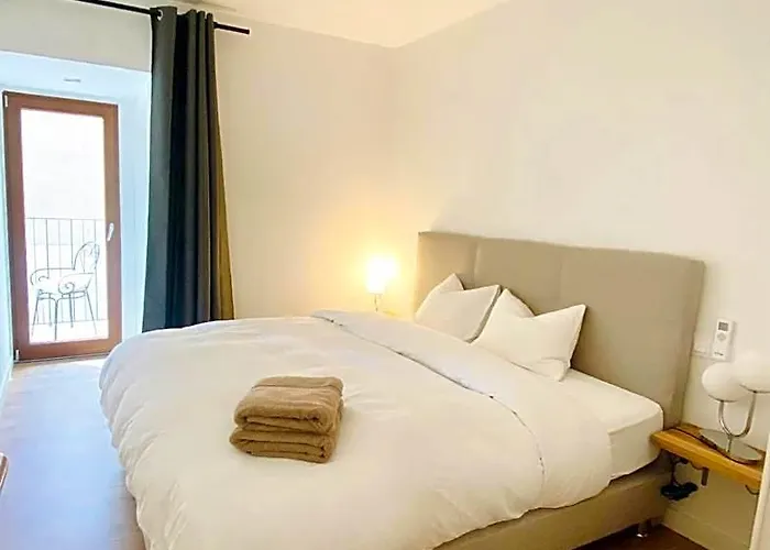Hotel Apartment with 2-en suite Bedrooms