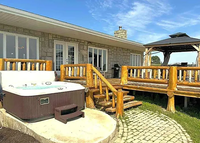 The Simeon - Upscale Bay Views By Doorbed