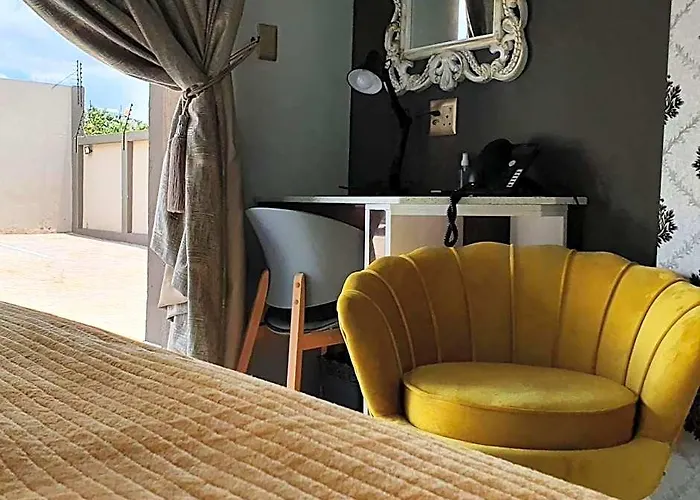 Sea Water Boutique Lodge In Mankweng Unit G