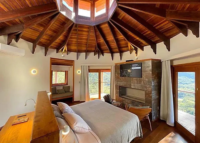 Atiaia Jungle River Retreat