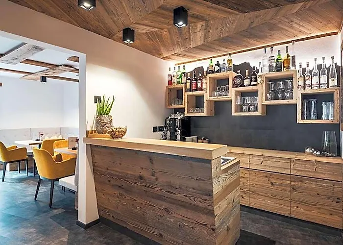 Les Dolomites Mountain Lodges