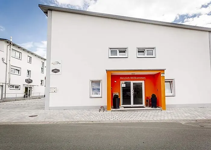 Boardinghaus Modern Living