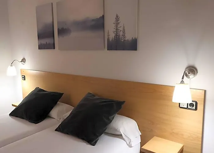 Aparthotel El Serch