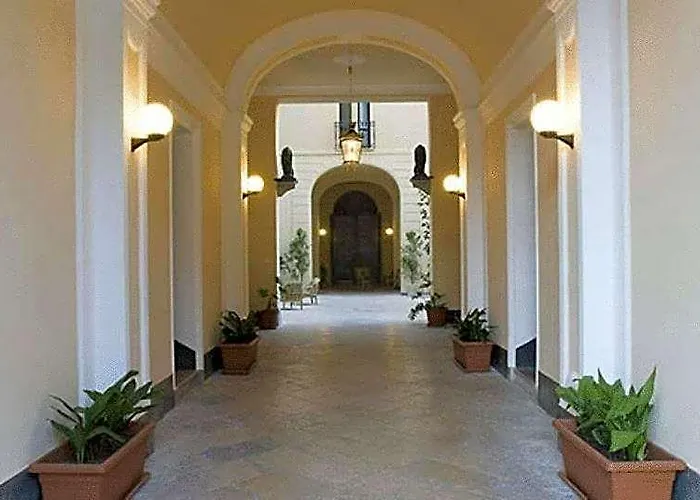 Palazzo Serraino Residence