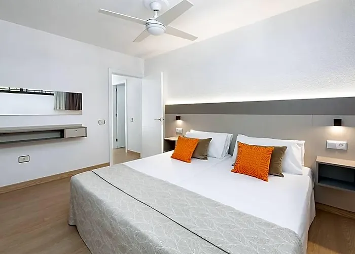 Aguamar Apartamentos, Los Cristianos Downtown