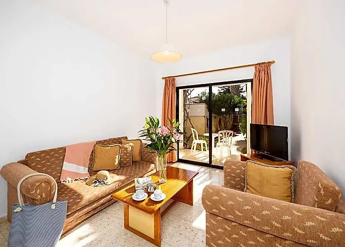 Tavros Hotel Apartments