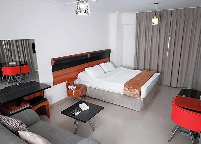 Sedrh Hotel