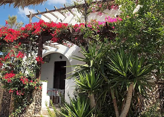 Holiday Beach Resort Santorini