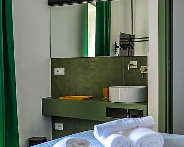 Scavi 32