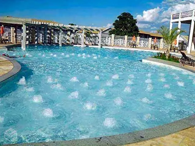 Caldas Novas Lacqua Di Roma IV - 2 banheiros e cozinha, piscina 24 horas