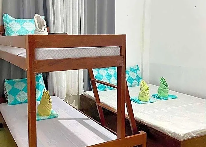 Angela'S Pool Resort