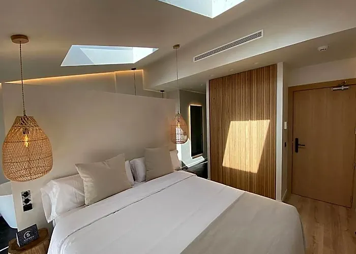 S'Estancia Suites