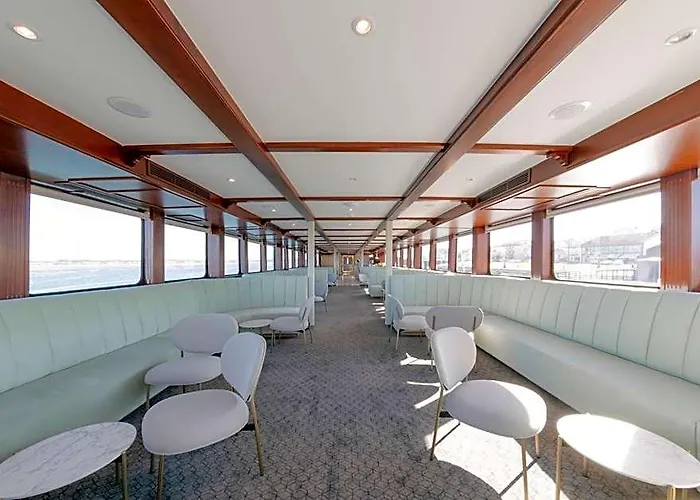 Costa Do Sal Hotel Boat Lounge